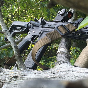 Meet your Posher, Clint